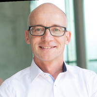 Stephan Weiss. bild - kv business school, skilltrainer