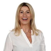 Hildegard Fischer. bild - kv business school, skilltrainer