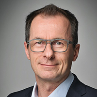 Andreas Schiek. bild - kv business school, skilltrainer
