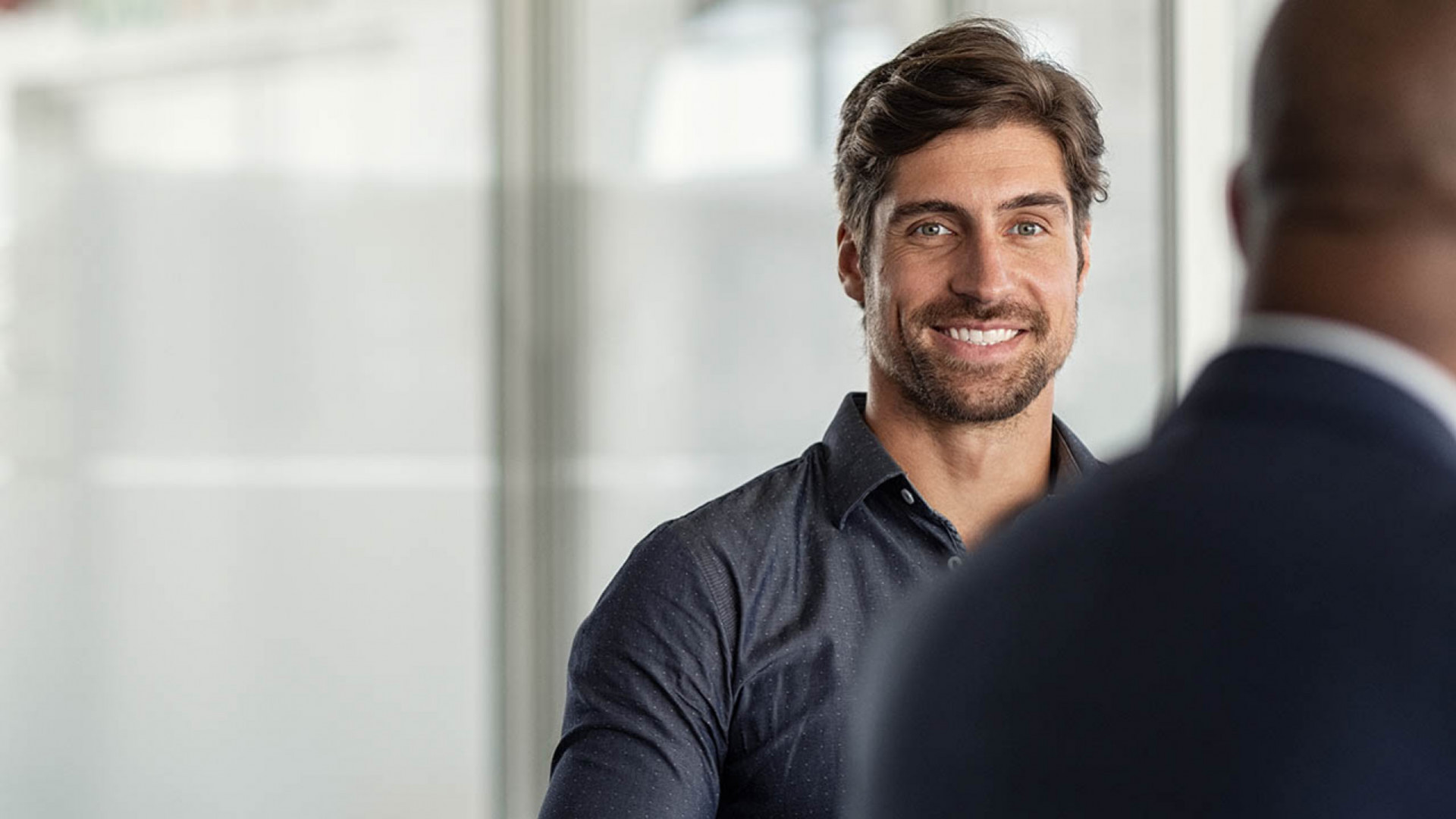 Business Knigge im Berufsalltag, Bild, image, skilltrainer, kv business school zürich, foto
